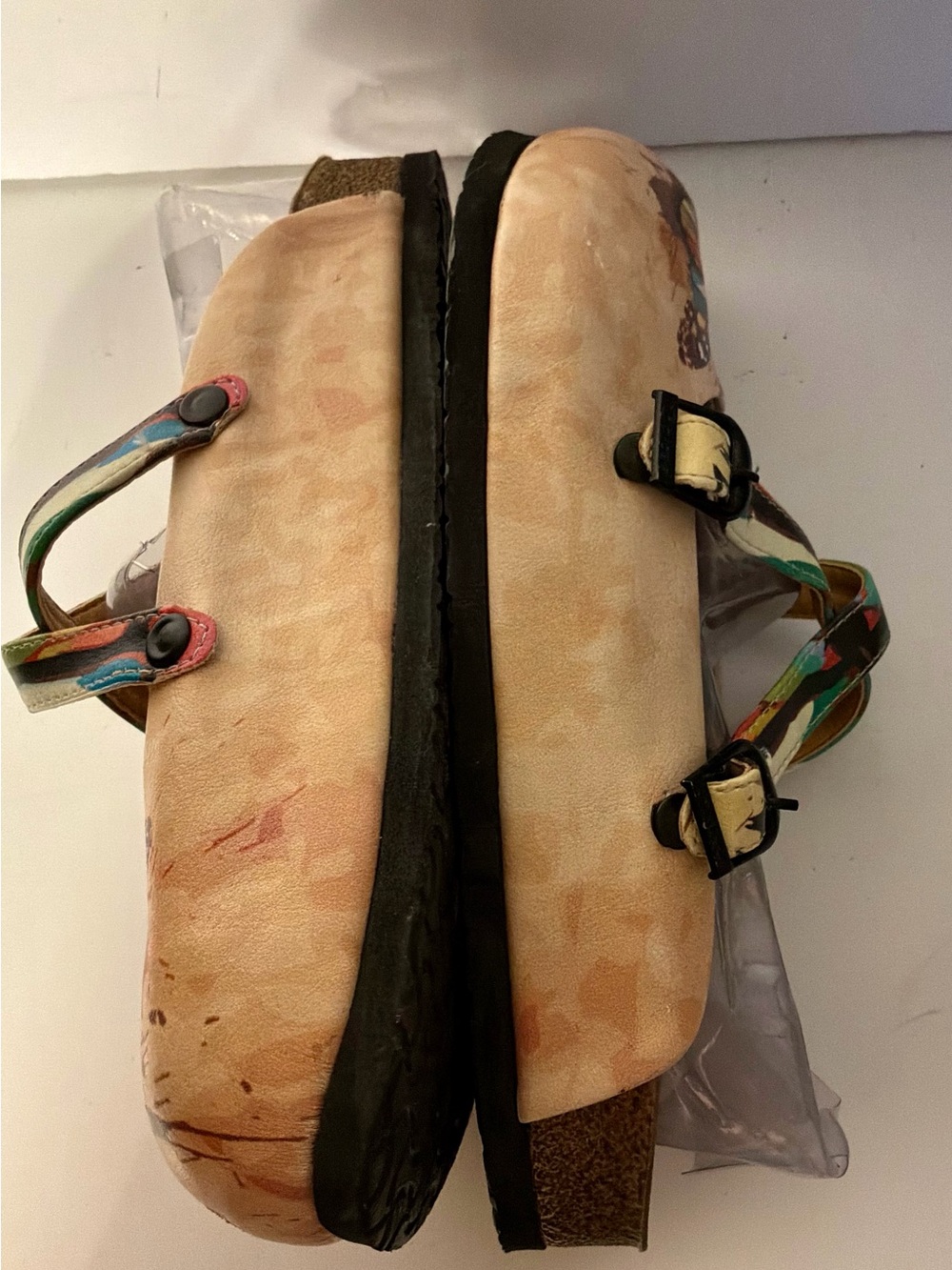 NWOT….CALCEO..leather clogs - Picture 5 of 11